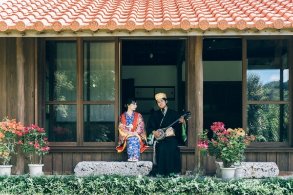 【本部町】琉球古民家＋天然ビーチで撮る琉装フォトウェディング
