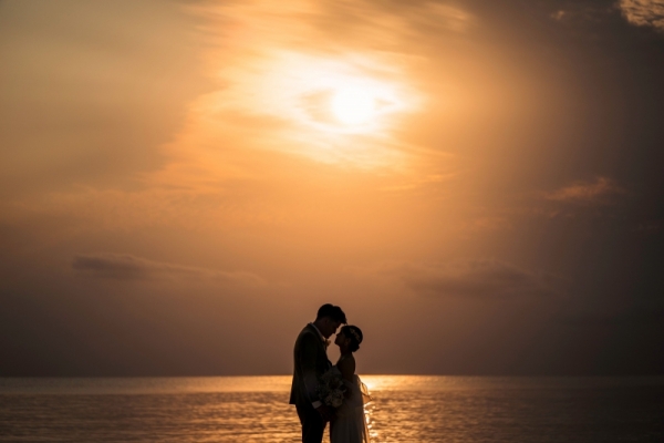 【 ainowaのみ】美肌痩身補正&ドローン動画付！【BLUE BEACH＆SUNSET】限定10組 / 先着順