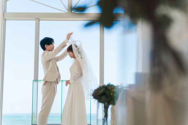 【冬期(1~2月)限定】チャペル＆ガーデン＆ビーチ  120カット（衣装+新婦ヘアメイク付）